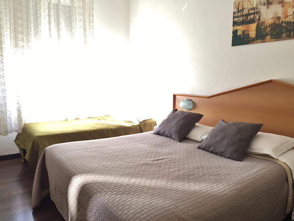 Hotel Ambra Мілан Екстер'єр фото