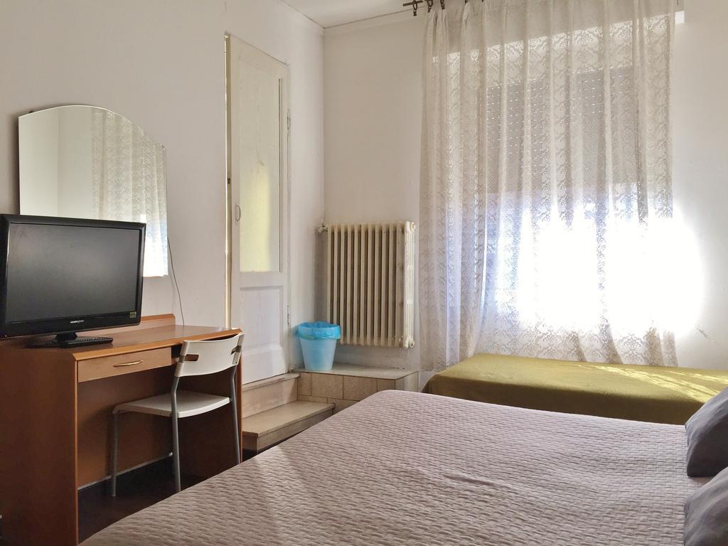 Hotel Ambra Мілан Екстер'єр фото